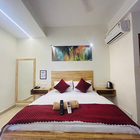 Rio Rooms Medical College Kozhikode Esterno foto