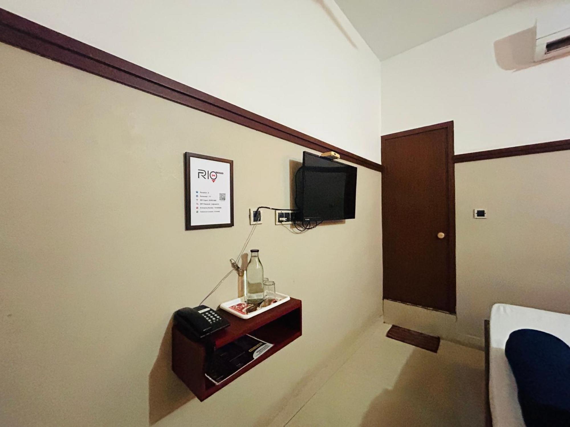 Rio Rooms Medical College Kozhikode Esterno foto