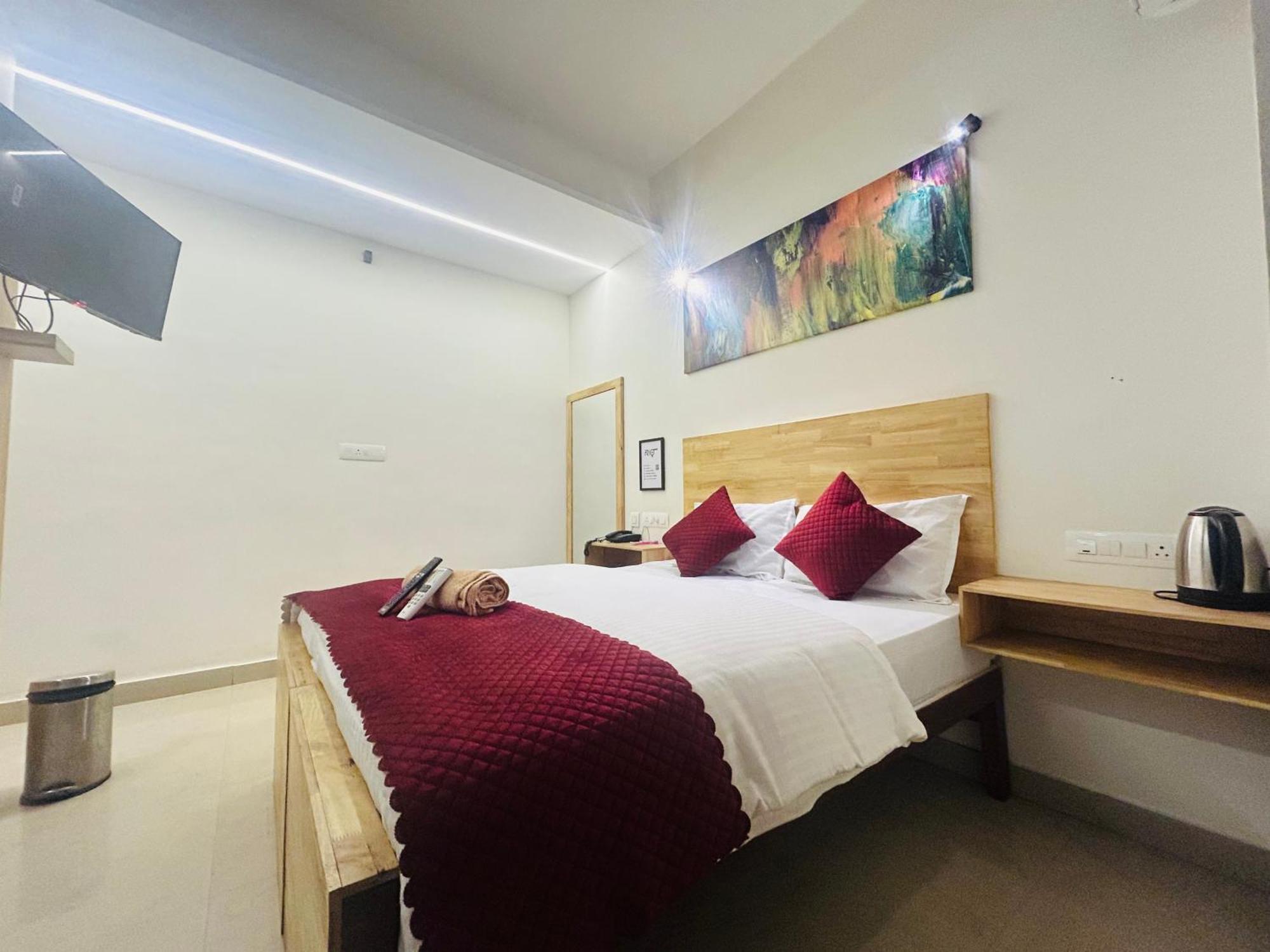 Rio Rooms Medical College Kozhikode Esterno foto
