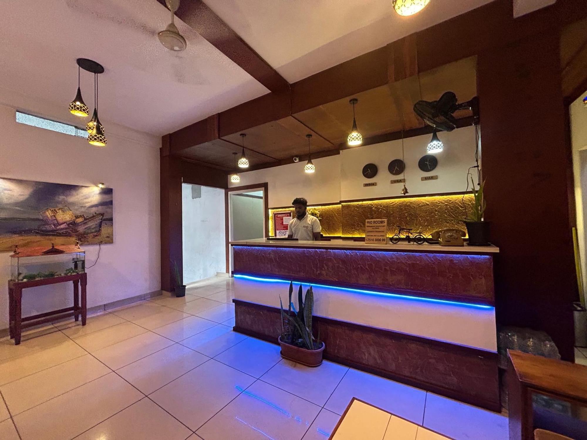 Rio Rooms Medical College Kozhikode Esterno foto