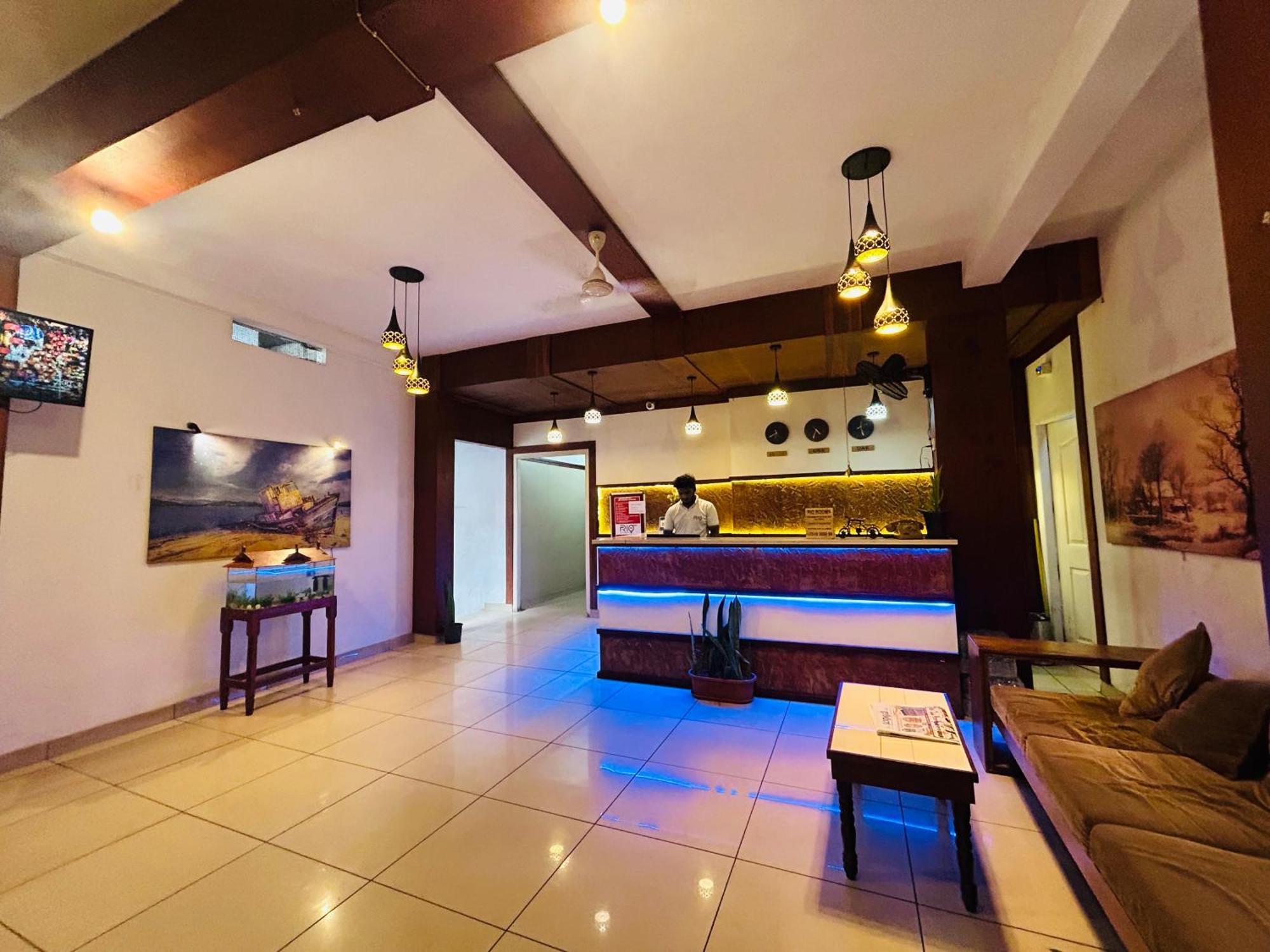 Rio Rooms Medical College Kozhikode Esterno foto