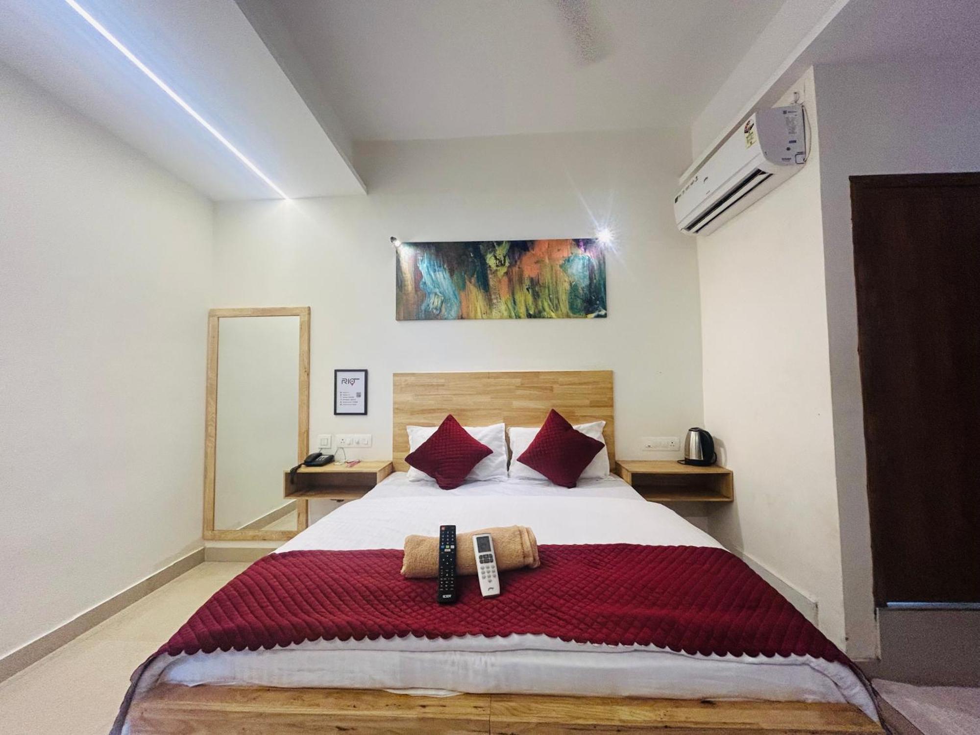 Rio Rooms Medical College Kozhikode Esterno foto